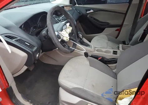 2012 Ford Focus Se z USA, uszkodzony, nr VIN 1FAHP3K25CL219589